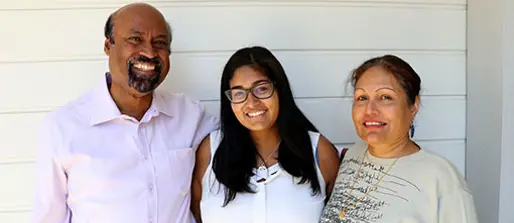 Libano Dias and his family: the family who gives together