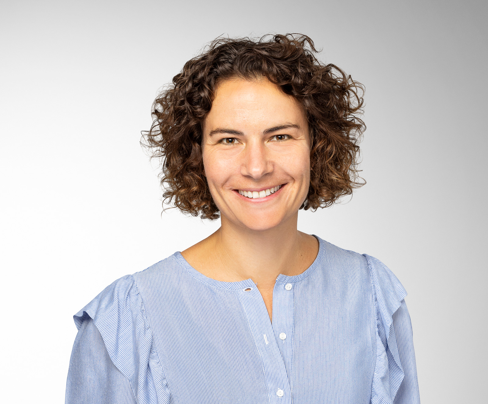 Dr Michelle Scoullar